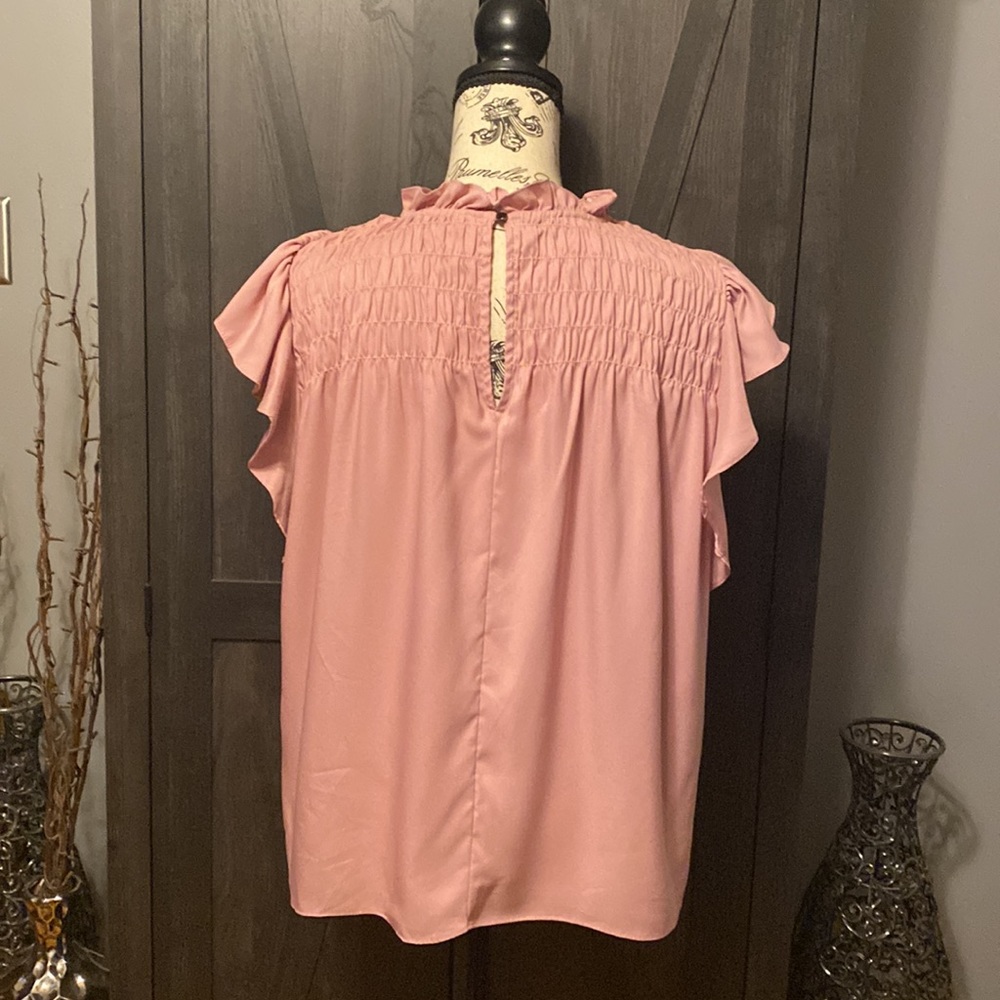 1 STATE rose colored ruffle sleeve shirt - Picture 3 of 4